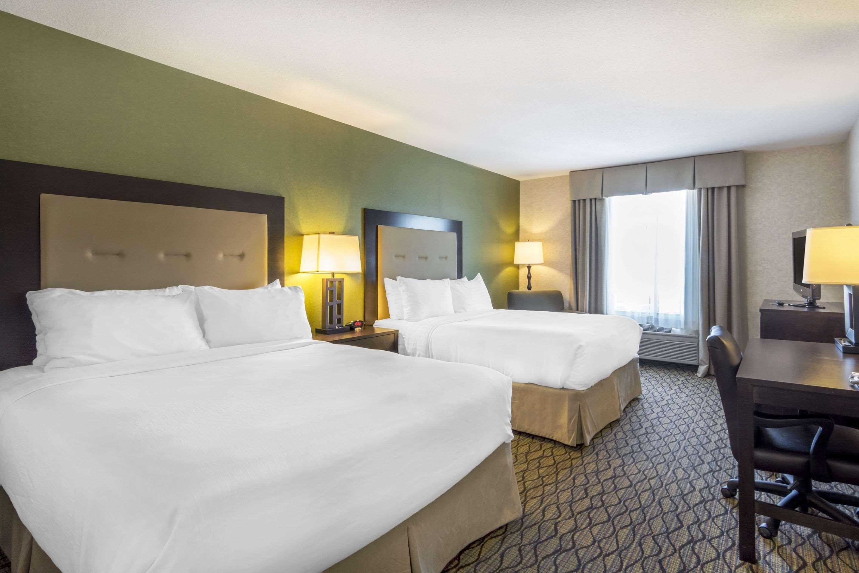 Clarion Hotel & Conference Centre Sherwood Park Ngoại thất bức ảnh