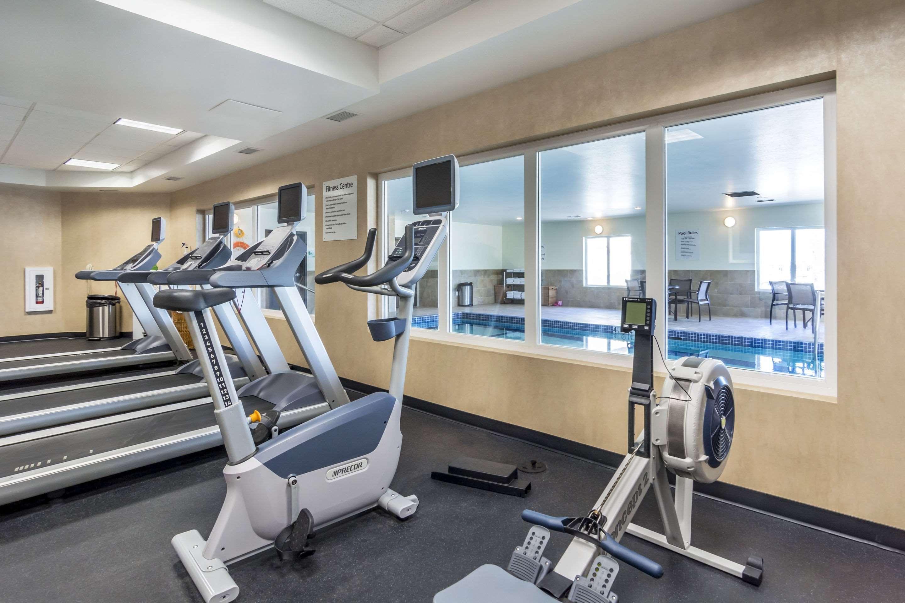 Clarion Hotel & Conference Centre Sherwood Park Ngoại thất bức ảnh