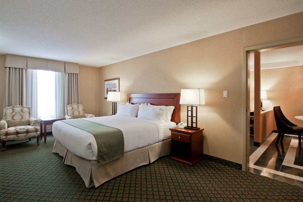 Clarion Hotel & Conference Centre Sherwood Park Ngoại thất bức ảnh